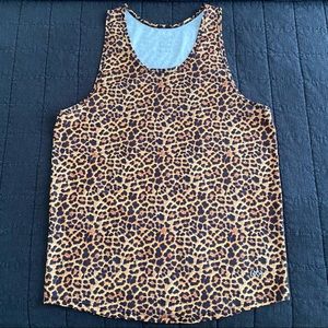 2xist Sliq Micro Tank